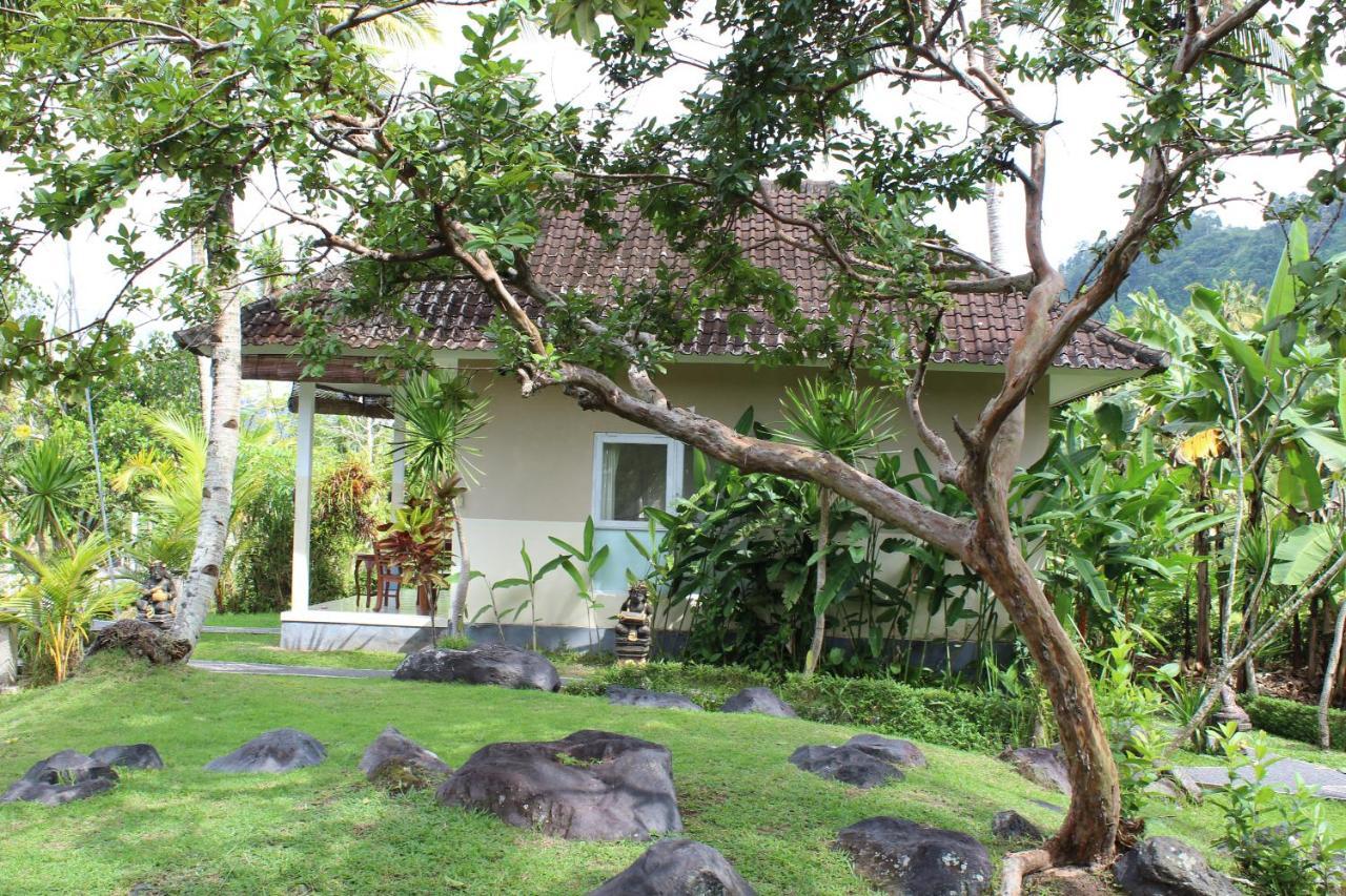 Pondok Tepi Sungai Sidemen  Exterior photo